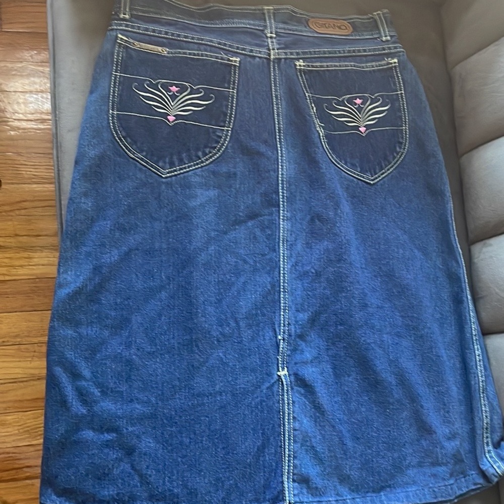 Vintage Gitano Embroidered Pockets, High Waisted Midi Blue, Denim Jean Size 32